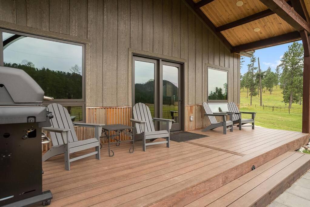Hot Shot Hideaway * Custer